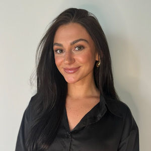 Meet your Posher, Isabella